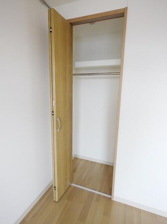 セリーン志村の物件内観写真